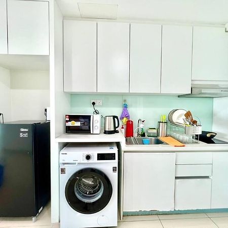 T3 1-10 Pax Trefoil 2Room Setia Alam Cozy Home Wifi Tv Extérieur photo